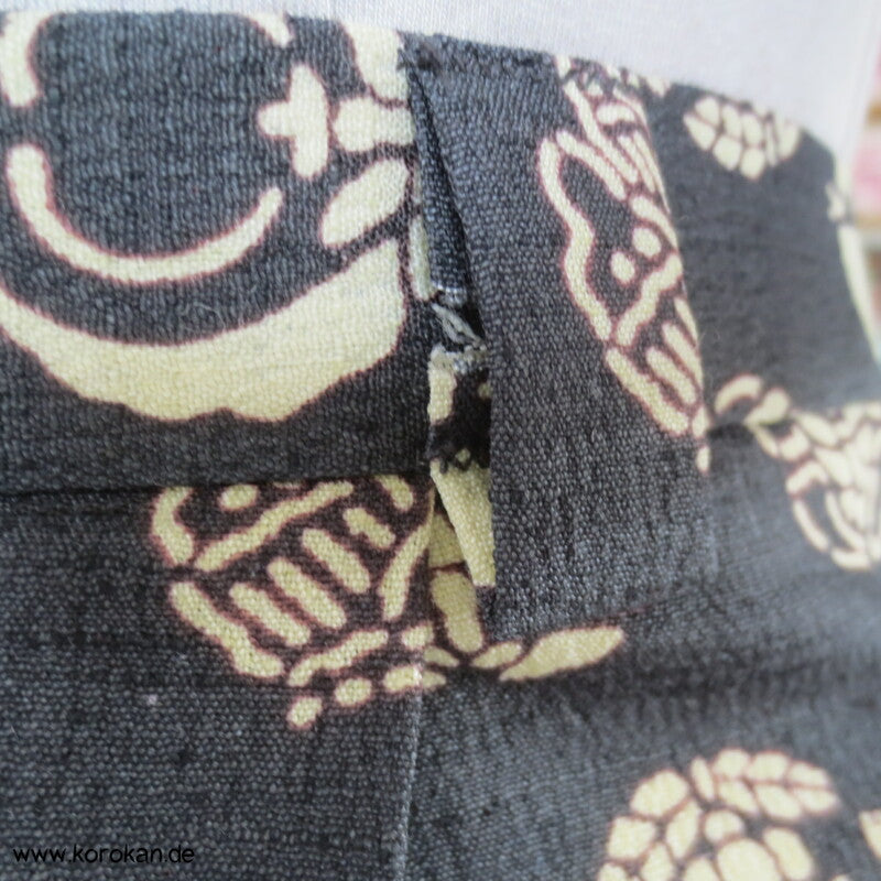 schmaler Rock aus Kimono Wolle Seide Tsumugi mit lauter Mon