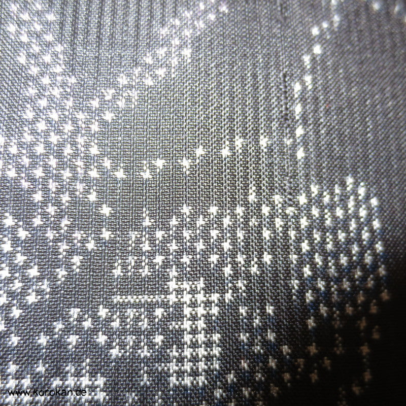 Ahornblätter Kasuri Tsumugi Seiden Kimono