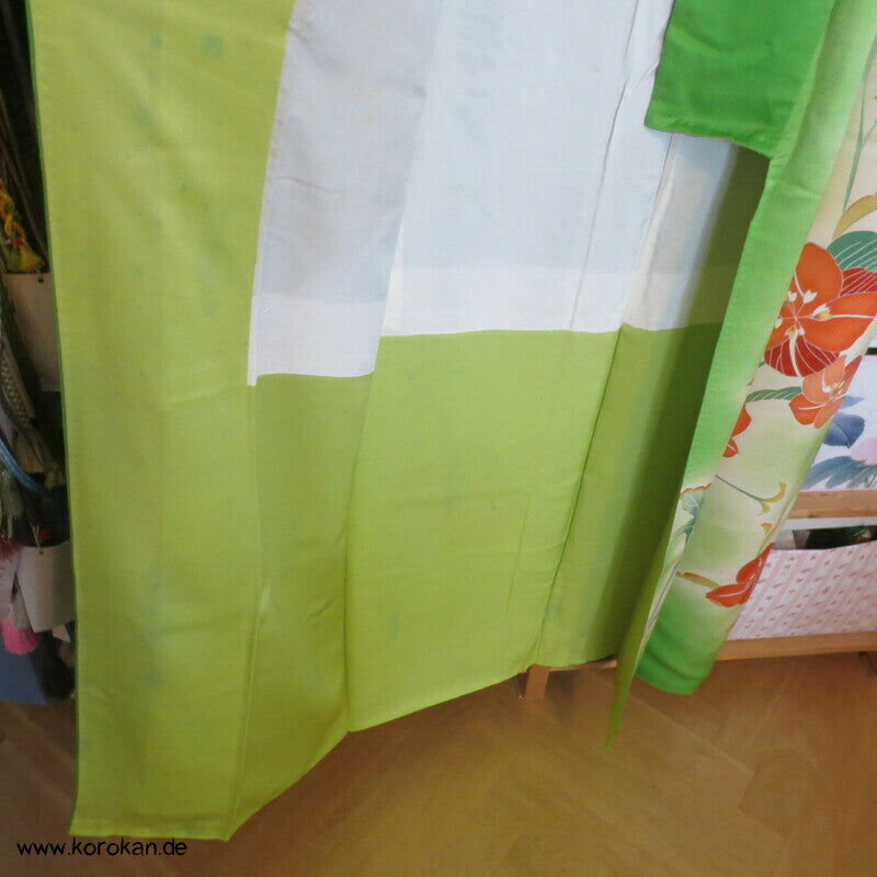 moderne Blumen grüne Seide Homongi Kimono