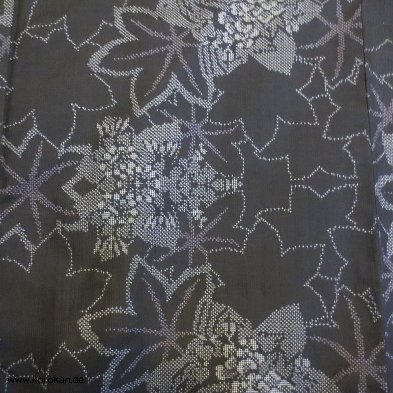 Ahornblätter Kasuri Tsumugi Seiden Kimono
