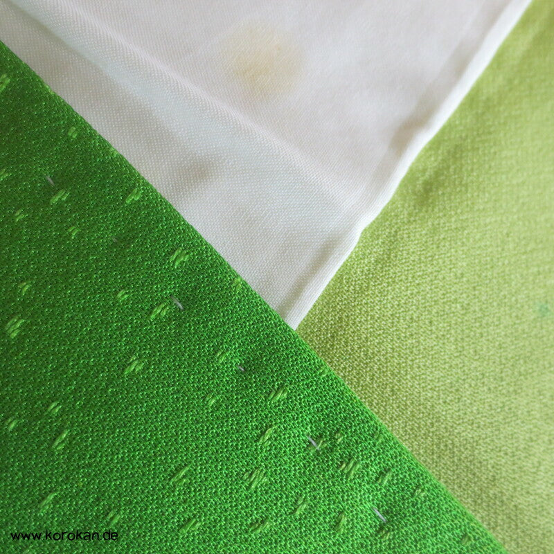 moderne Blumen grüne Seide Homongi Kimono