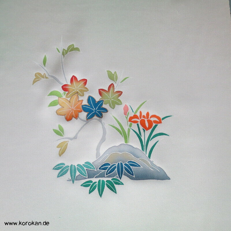 Blumen gemalt auf heller Seide Tanmono für Homongi