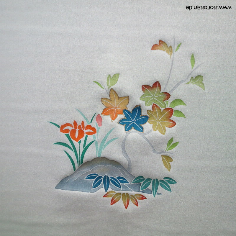 Blumen gemalt auf heller Seide Tanmono für Homongi