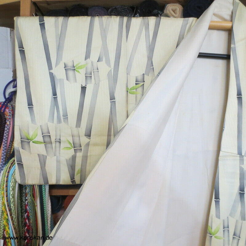 Bambus auf Seidensatinstreifen Komon Kimono