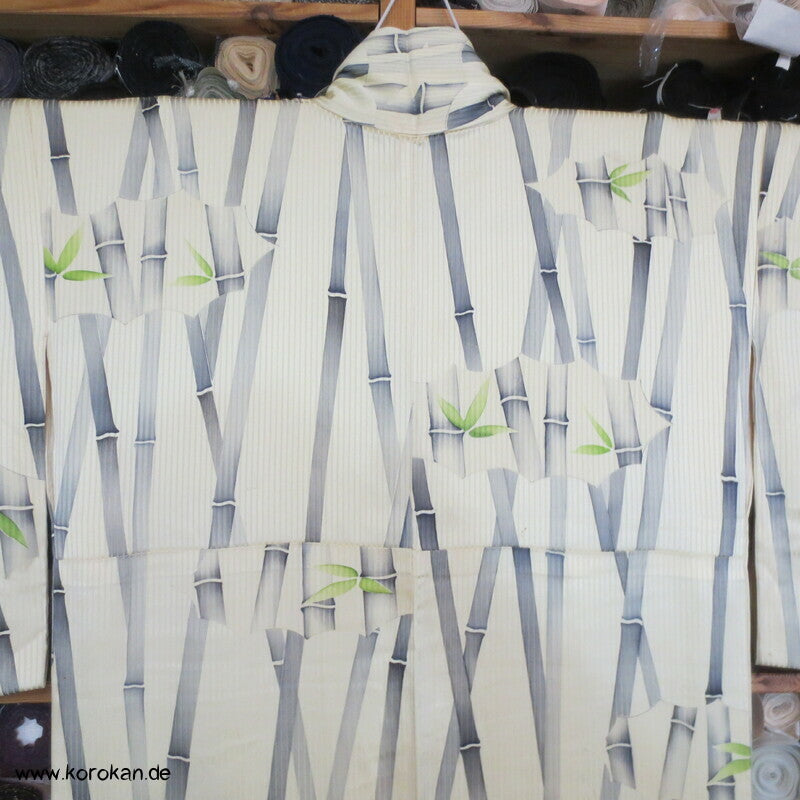 Bambus auf Seidensatinstreifen Komon Kimono
