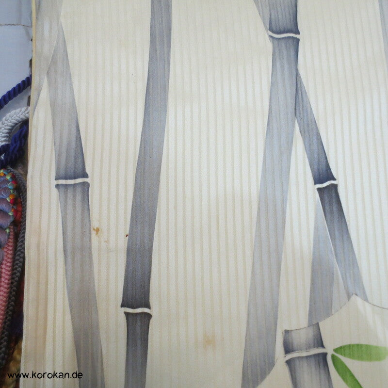 Bambus auf Seidensatinstreifen Komon Kimono