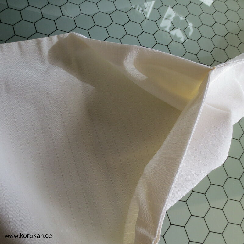 handgemalter Mispelzweig Sommer Nagoya Obi