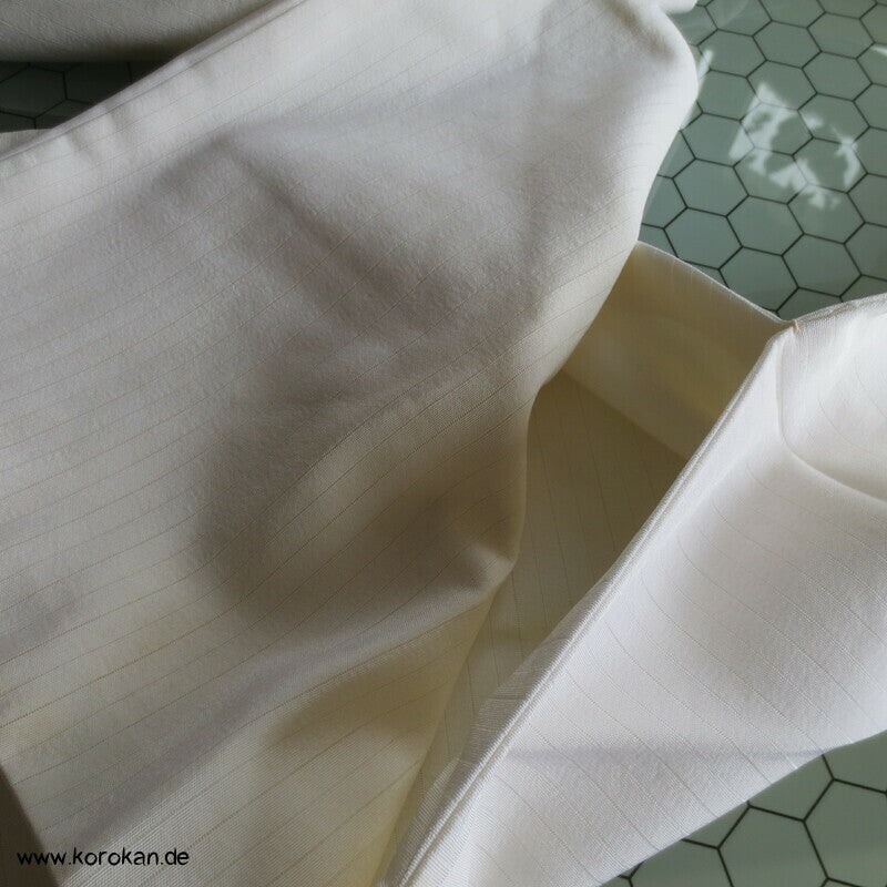 handgemalter Mispelzweig Sommer Nagoya Obi