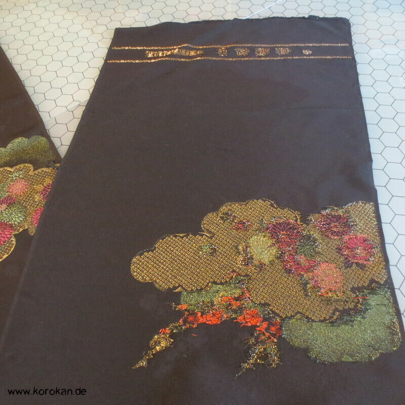Wolken und Blüten Kimono Seide/ Lurex/ Urushi