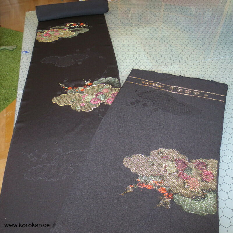 Wolken und Blüten Kimono Seide/ Lurex/ Urushi