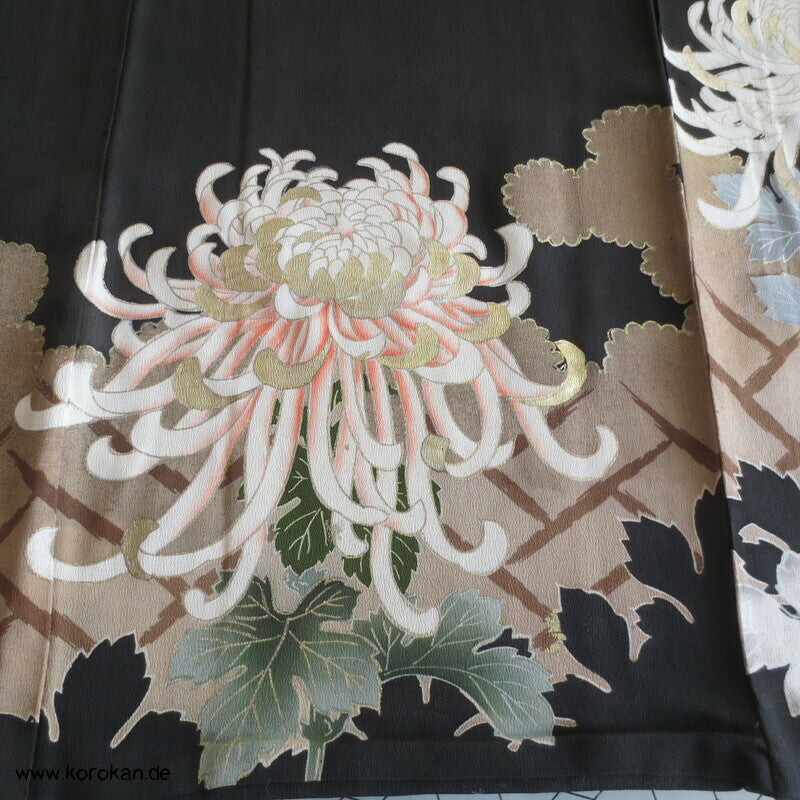 Crazy Chrysanthemen antiker Tomesode Kimono