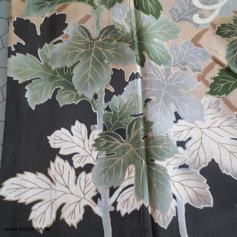 Crazy Chrysanthemen antiker Tomesode Kimono