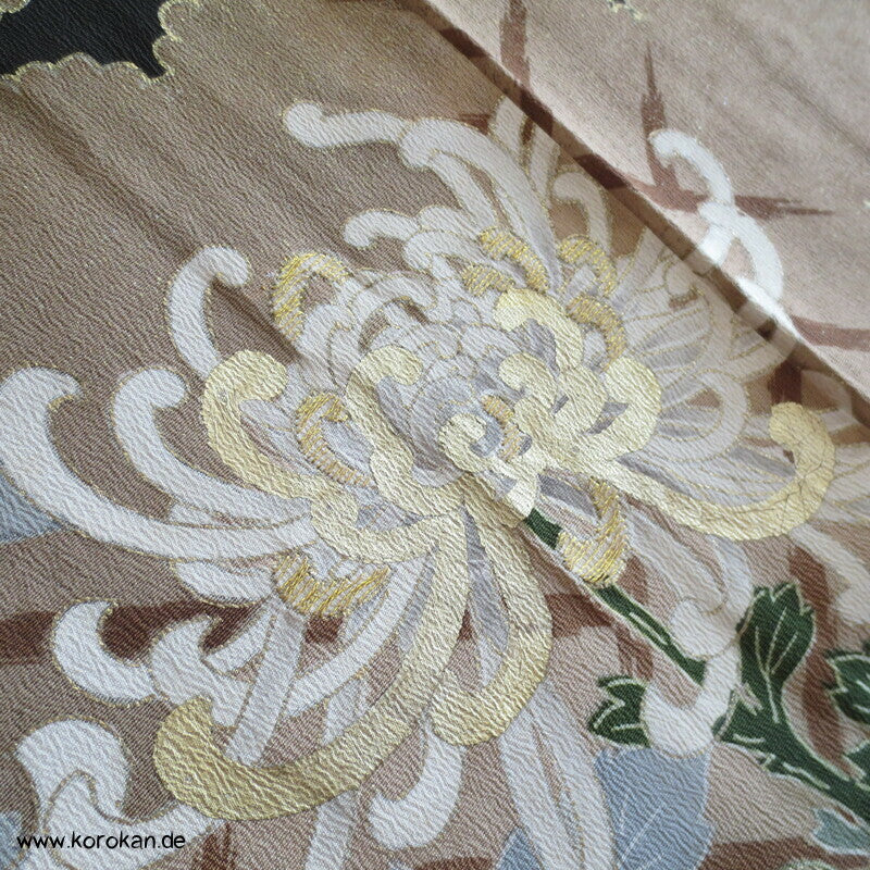 Crazy Chrysanthemen antiker Tomesode Kimono