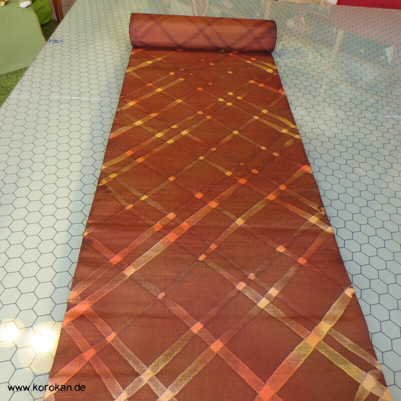 gemaltes diagonal Karo Tsumugi Kimono Seide