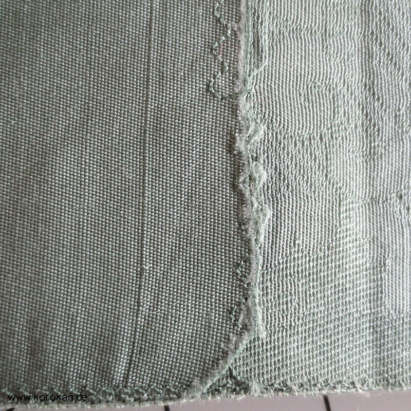 Ornamente in dunkeljade, feiner leichter Nagoya Obi