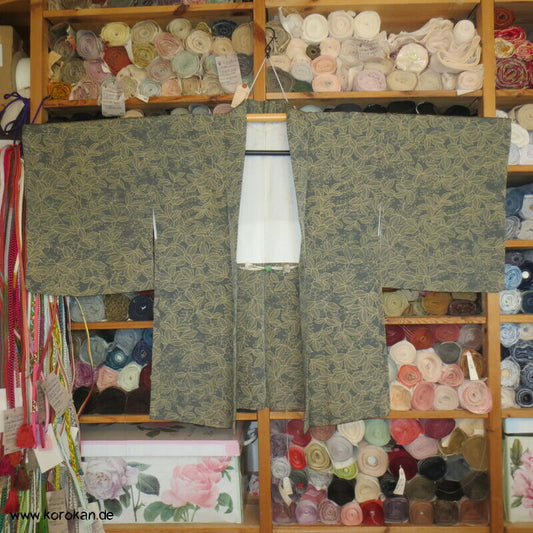 Haori Kimono Jacke aus Seide, allover Blättermuster