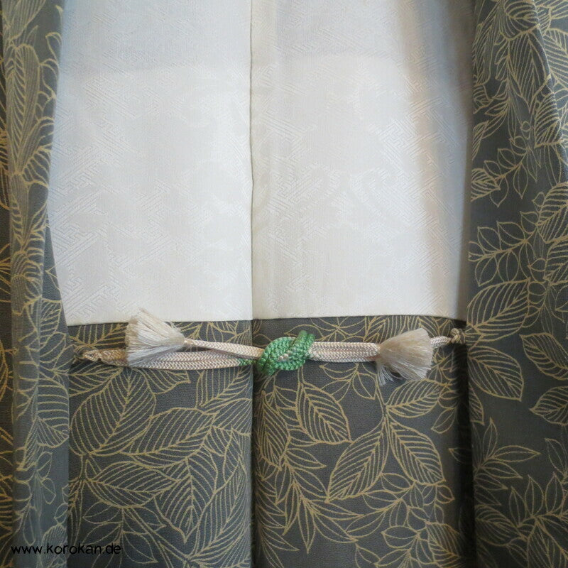 Haori Kimono Jacke aus Seide, allover Blättermuster
