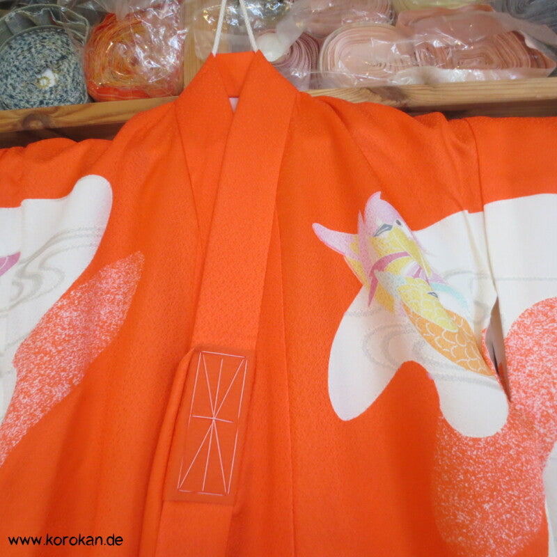 kleine Mädchen Furisode - Prachtkimono, Mandarinenten, Goldstickerei