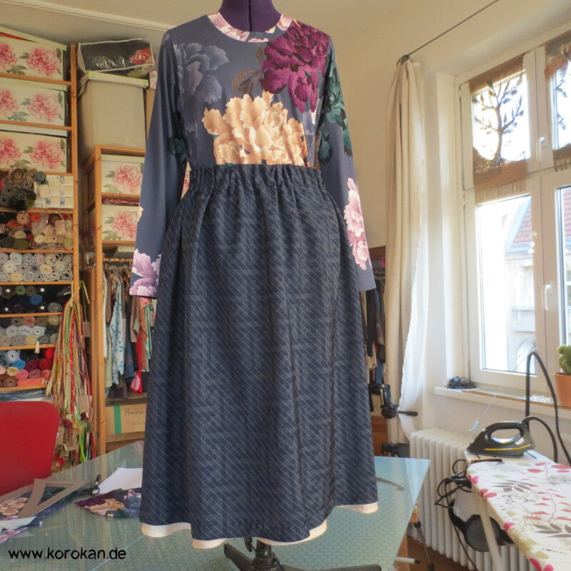 Kimono Sayagata Seidendamast Bias Cut Lagenlook Rock