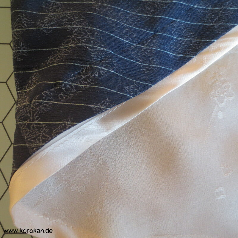 Kimono Sayagata Seidendamast Bias Cut Lagenlook Rock