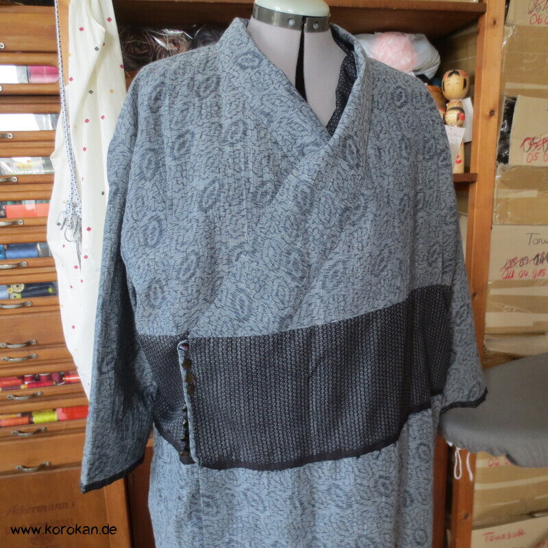 Kimono Kleid aus Seide / Hanf / Ramie Kasuri Tsumugi