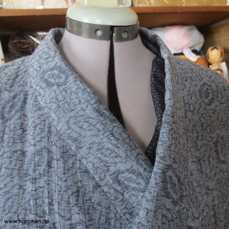 Kimono Kleid aus Seide / Hanf / Ramie Kasuri Tsumugi