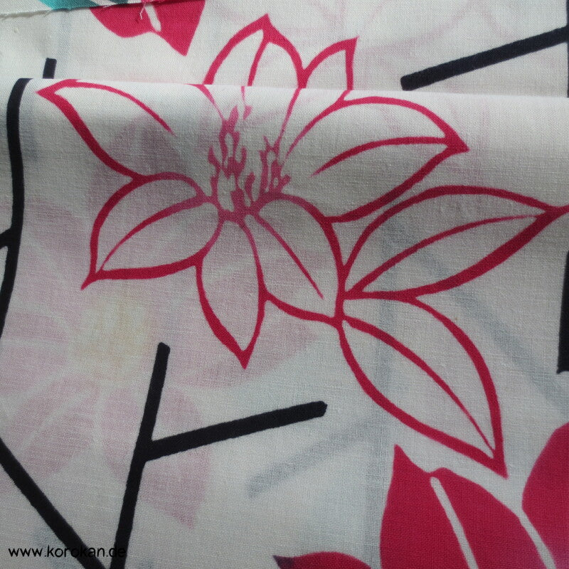 Pinke Blüten vor Higaki Muster Yukata Kimono Baumwollstoff