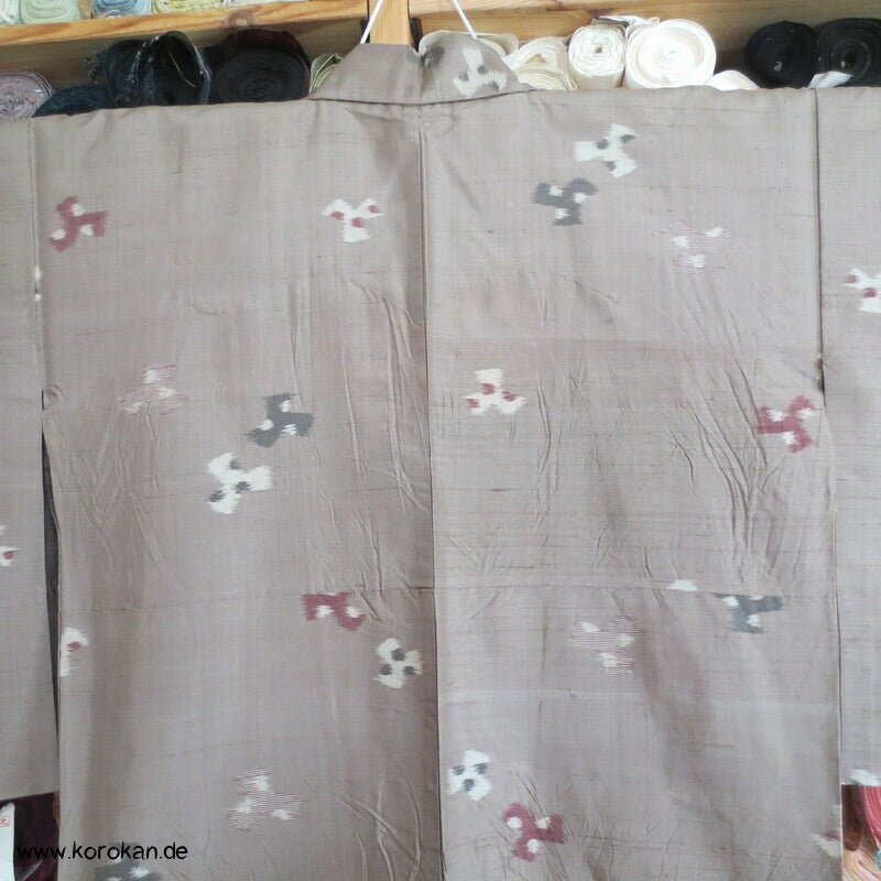 Tripod Meisen Seiden Komon Kimono