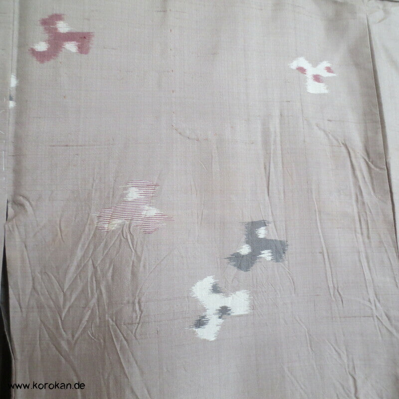 Tripod Meisen Seiden Komon Kimono