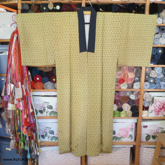 sandfarbener Juban Kimono, Seide