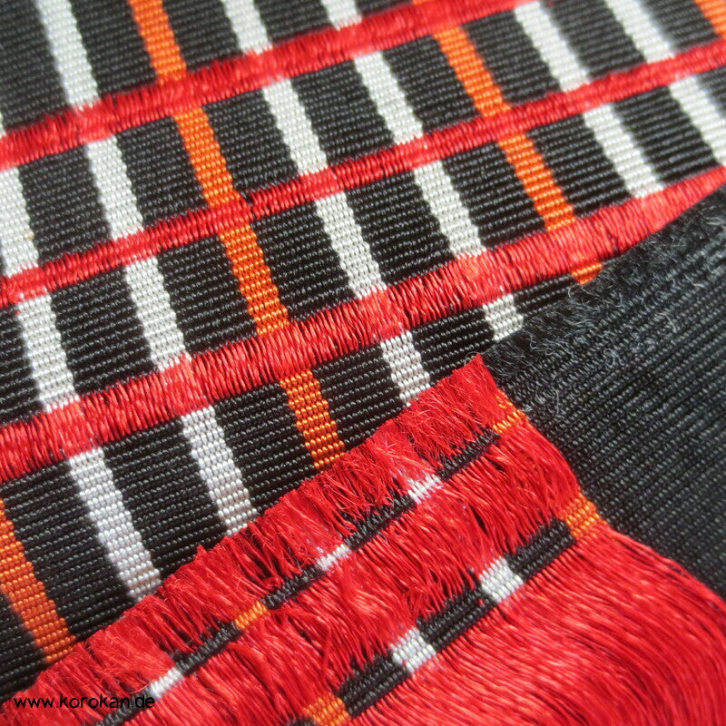 rotes Karo auf schwarz Seiden Hanhaba Obi