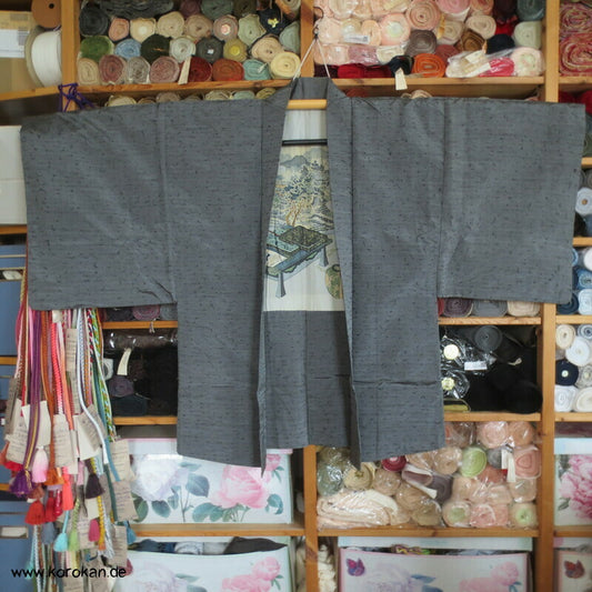 graue Fushi Tsumugi Seiden Haori Jacke, Schreibset BIld Futter
