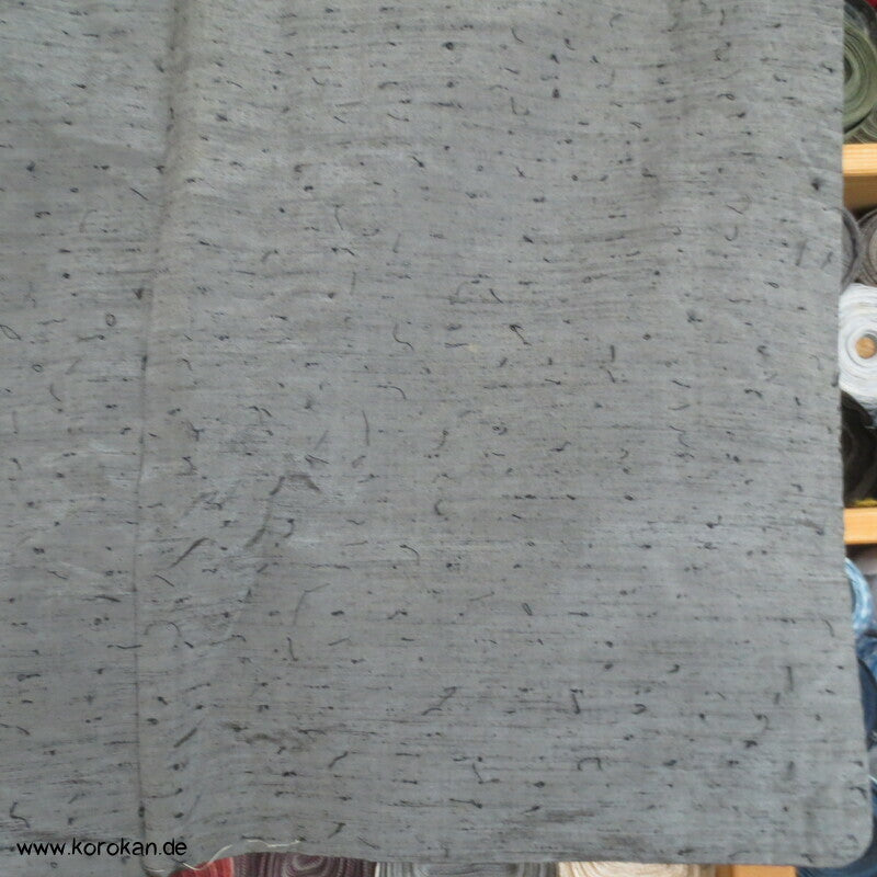 graue Fushi Tsumugi Seiden Haori Jacke, Schreibset BIld Futter