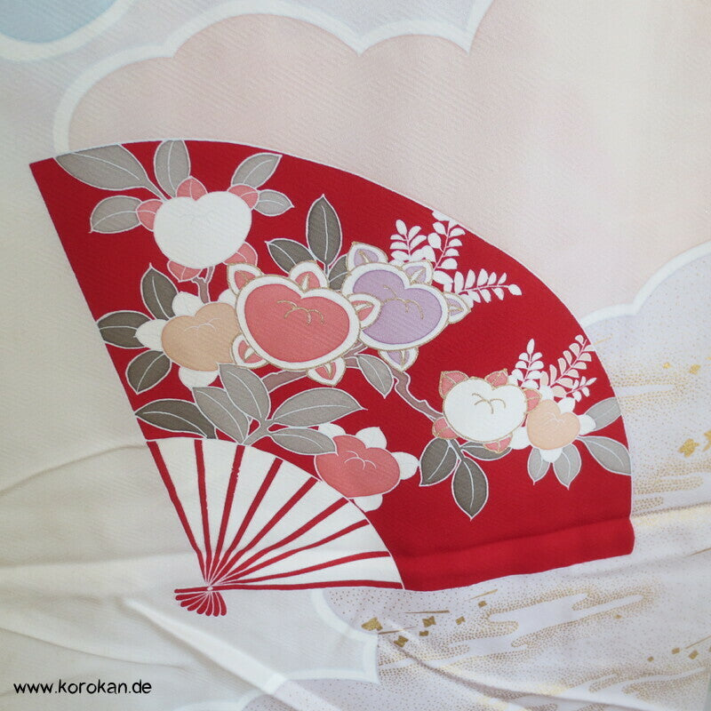 Fächer, Blüten Furisode, Seidendamast Karieba Kimono Stoff