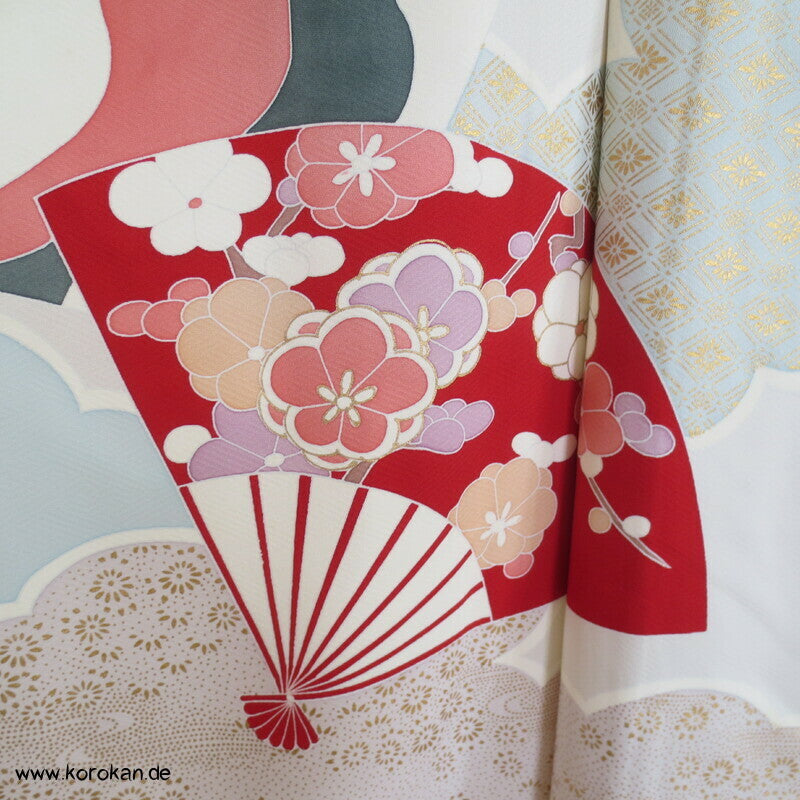 Fächer, Blüten Furisode, Seidendamast Karieba Kimono Stoff