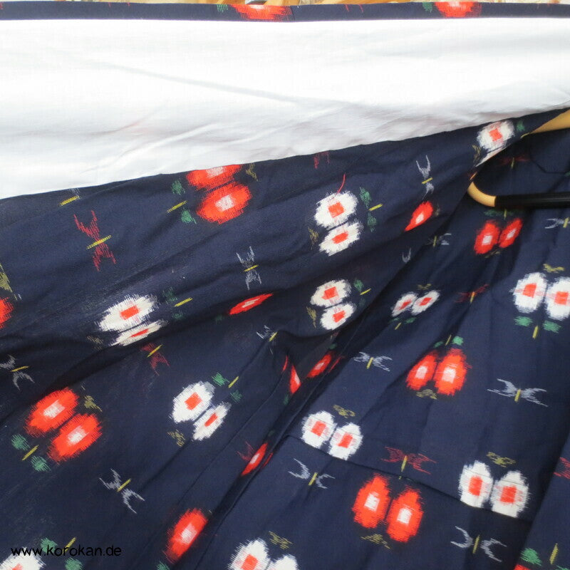 Hitoe Kasuri Woll Kimono, abstrakte Blüten auf blau