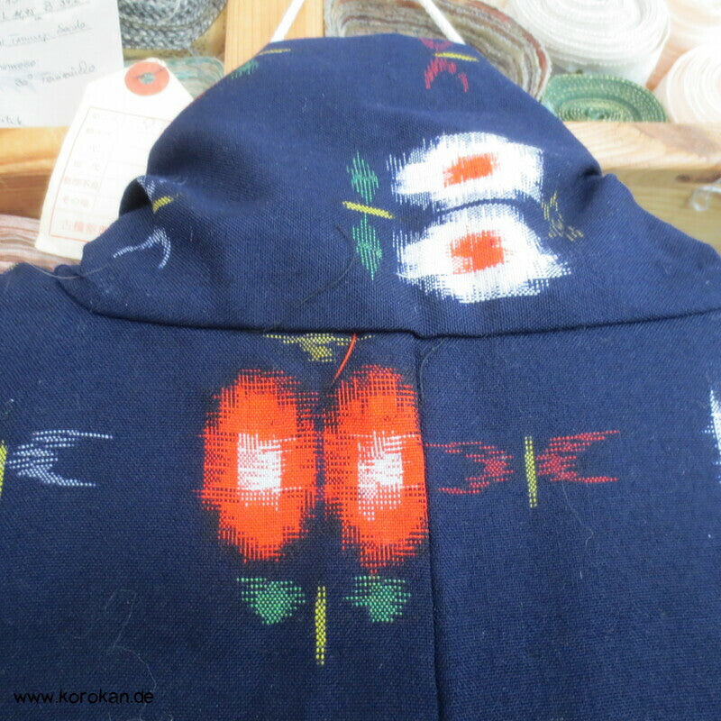 Hitoe Kasuri Woll Kimono, abstrakte Blüten auf blau