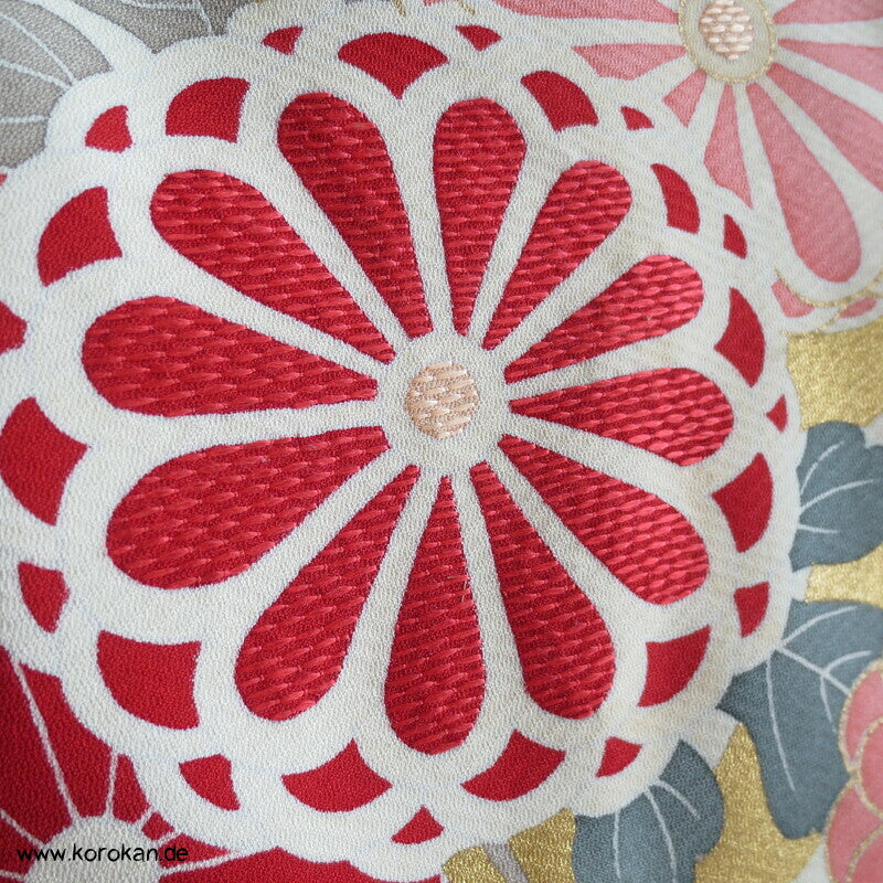 Fächer, Blüten Furisode, Seidendamast Karieba Kimono Stoff