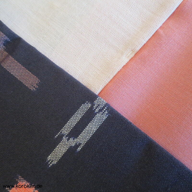 geometrischer Meisen Seiden Kimono