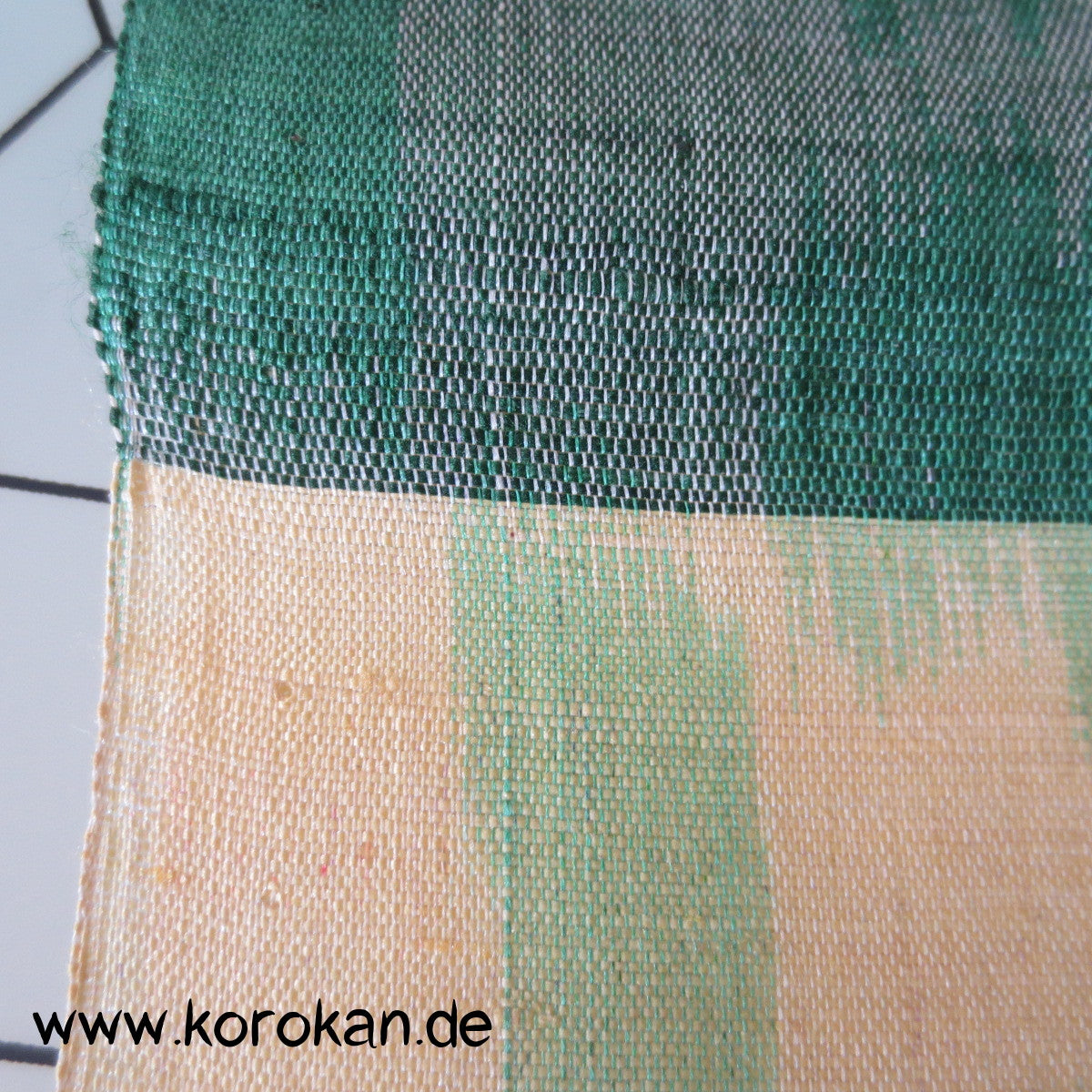 Kranichkreise auf Streifen Meisen Kimono Seide