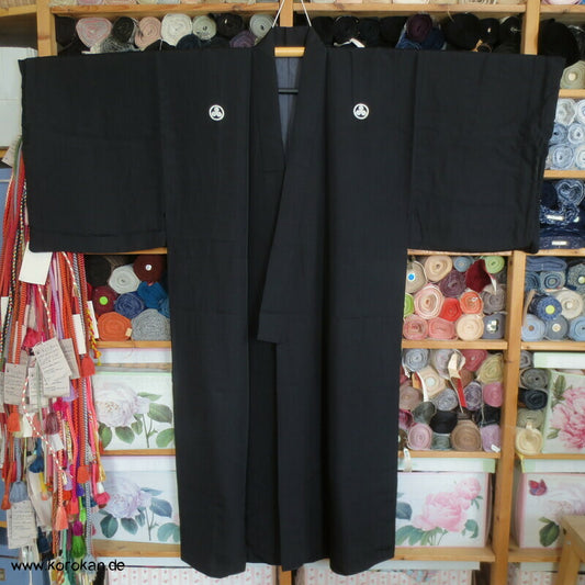 Montsuki Kimono, 5 x 3 Eichenblatt Mon