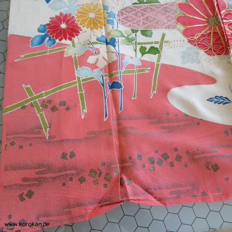 Blüten Furisode Seidendamast Karieba