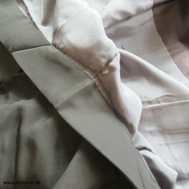 Montsuki Kimono, 5 x 3 Eichenblatt Mon
