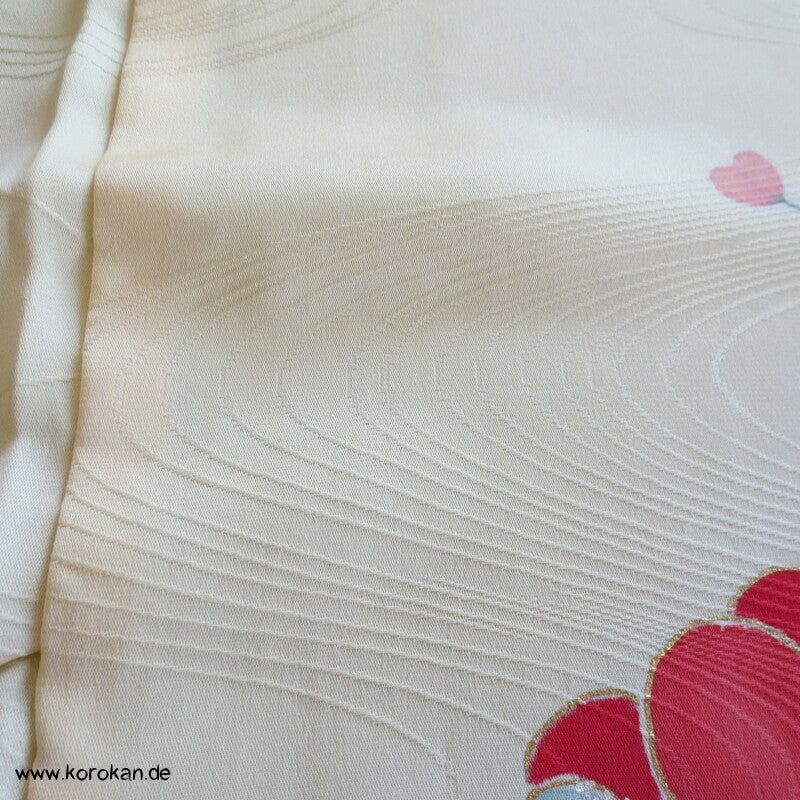 Blüten Furisode Seidendamast Karieba