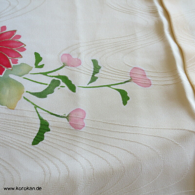Blüten Furisode Seidendamast Karieba