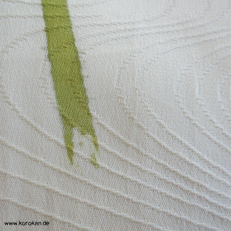 Blüten Furisode Seidendamast Karieba