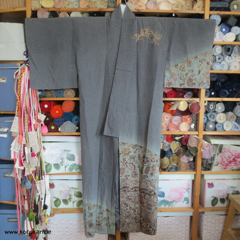 Arabesken vor Schneegestöber Homongi Kimono