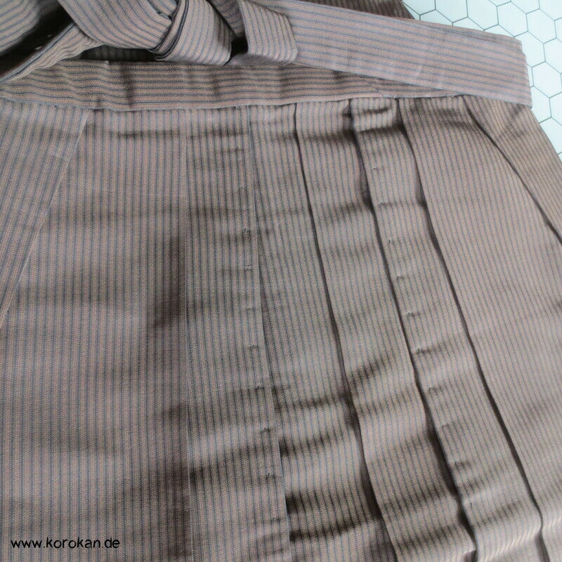 braun schwarz gestreifte Hakama - Andon - Rock - Typ