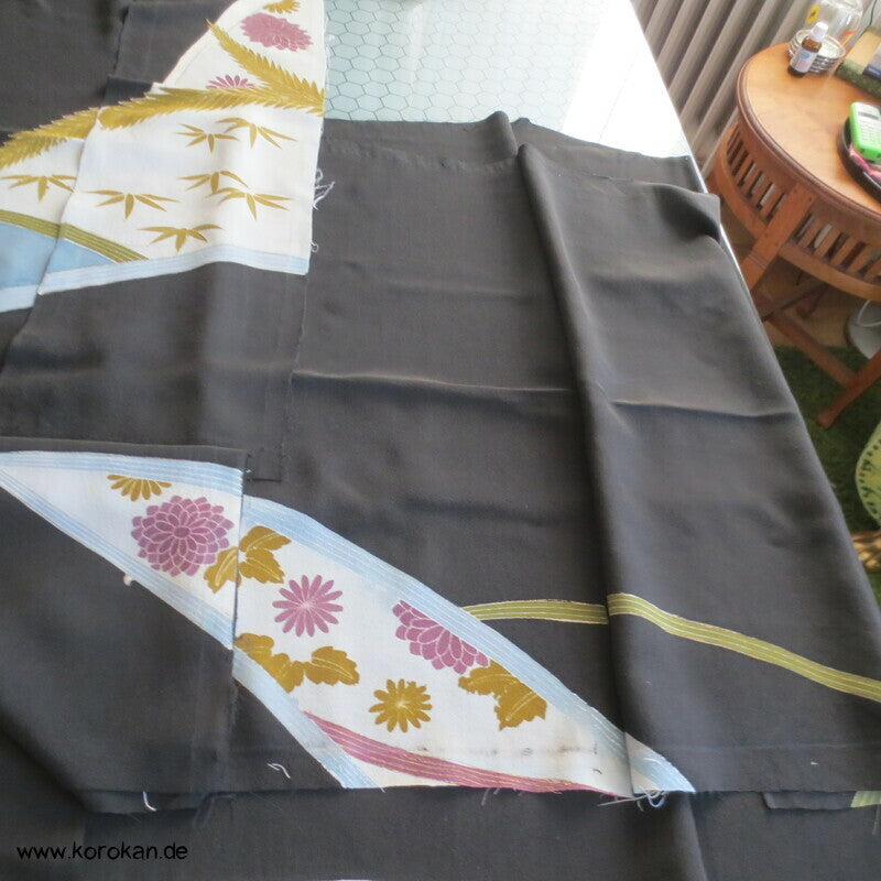 Araihari Tomesode Kimono Stoffreste - nur als Bastelmaterial
