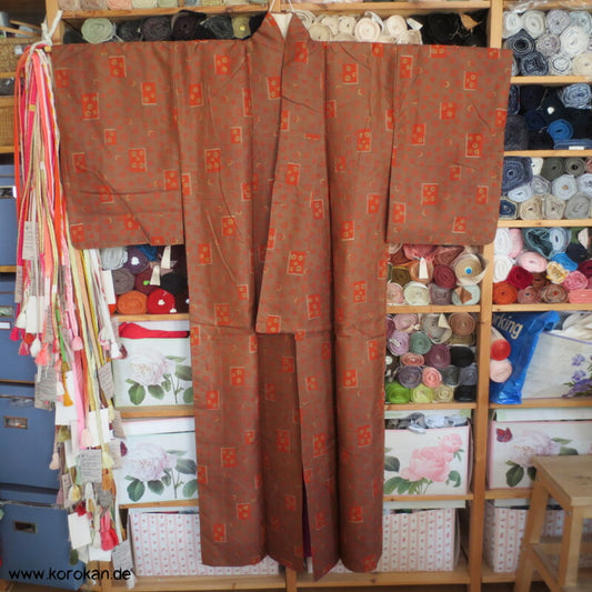 abstraktes Muster auf hellbraun Meisen Seiden Kimono